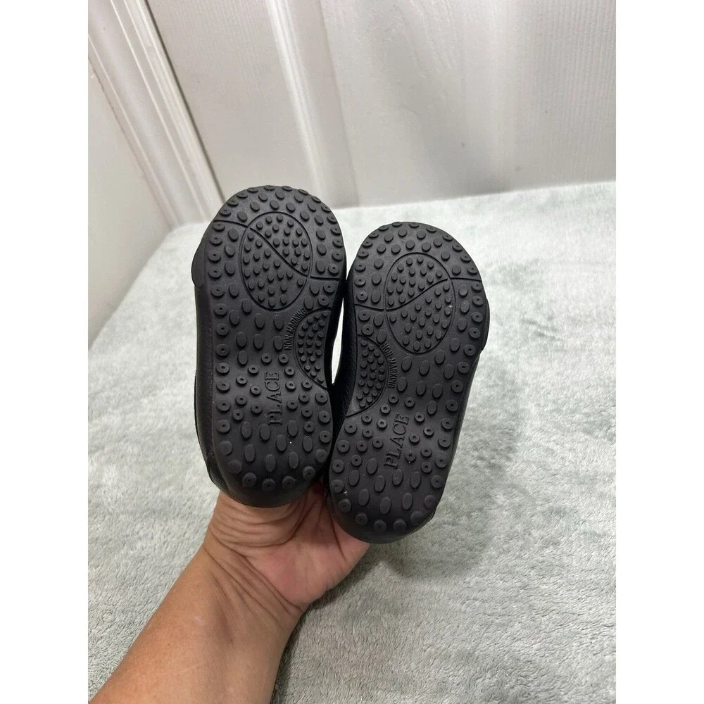 The Children’s Place Toddler Boys Black Slip-On Loafers Size 7